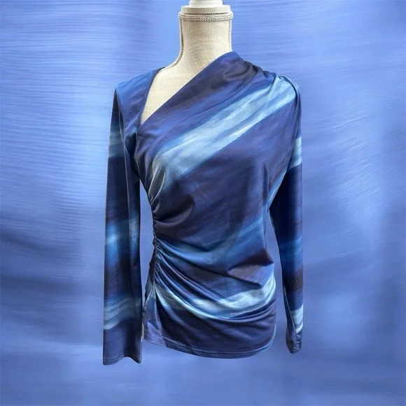 SHEIN sz LG multi blue tone asymmetrical long sleeve T-shirt top shirt NWOT - Picture 3 of 8